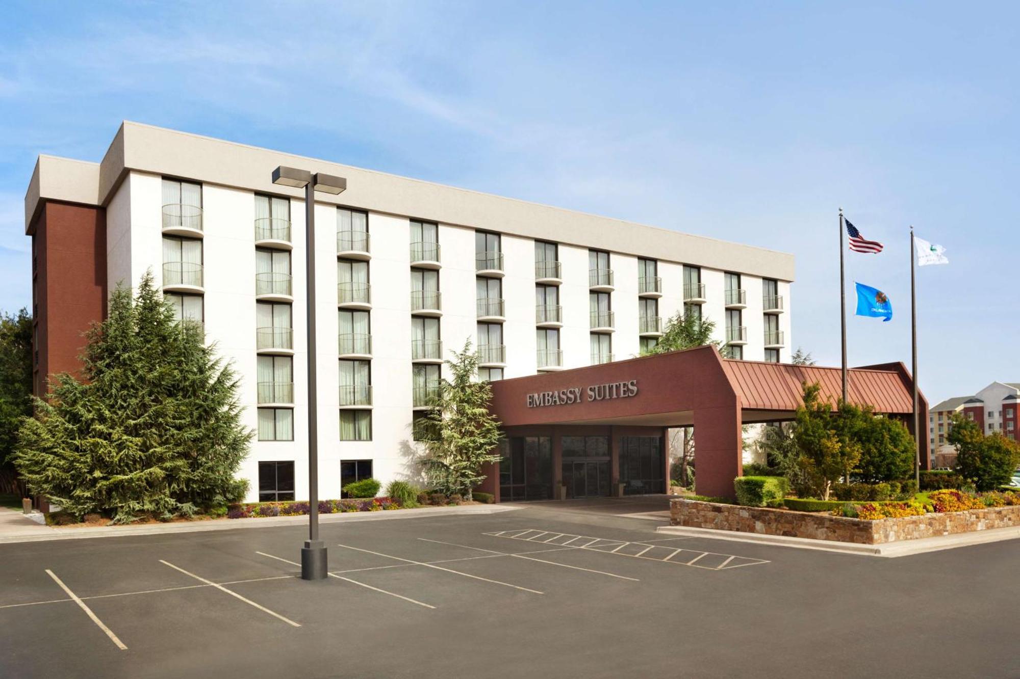 Embassy Suites By Hilton Oklahoma City Will Rogers Airport Buitenkant foto