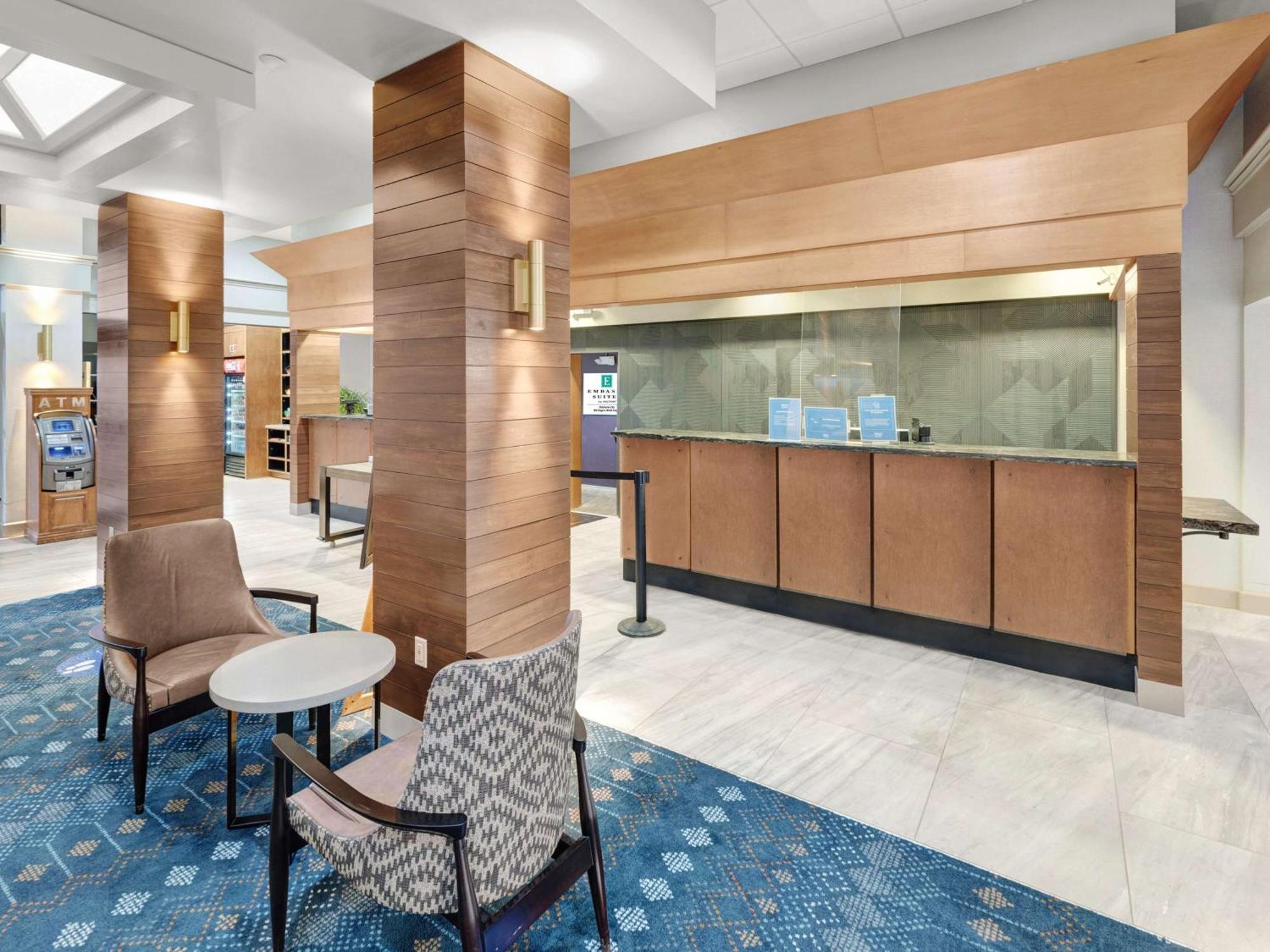 Embassy Suites By Hilton Oklahoma City Will Rogers Airport Buitenkant foto