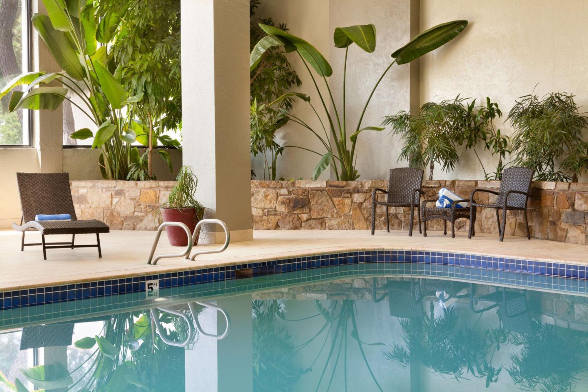 Embassy Suites By Hilton Oklahoma City Will Rogers Airport Buitenkant foto