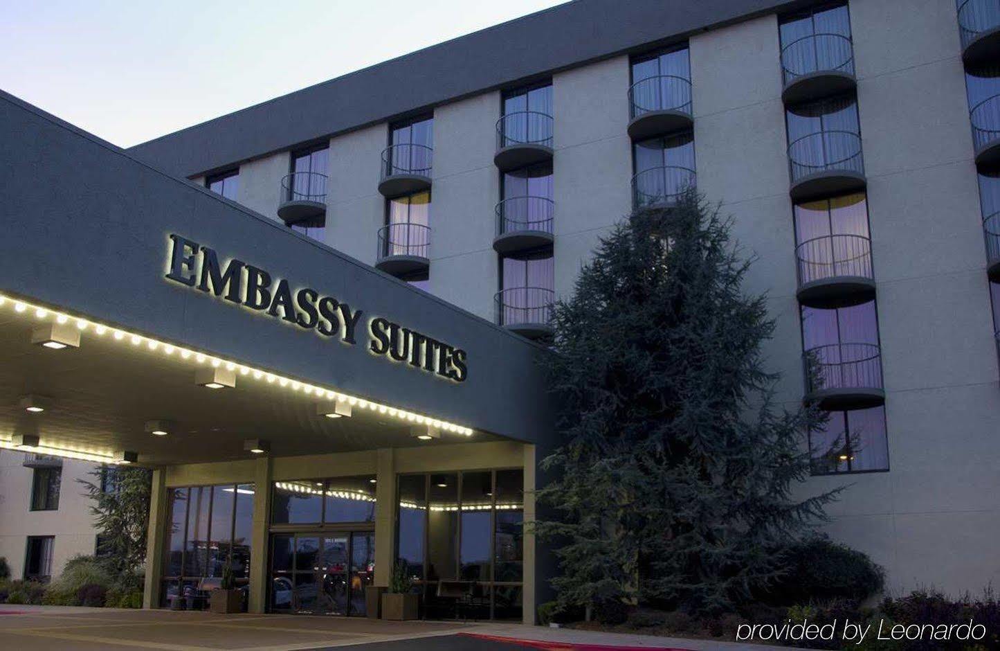 Embassy Suites By Hilton Oklahoma City Will Rogers Airport Buitenkant foto
